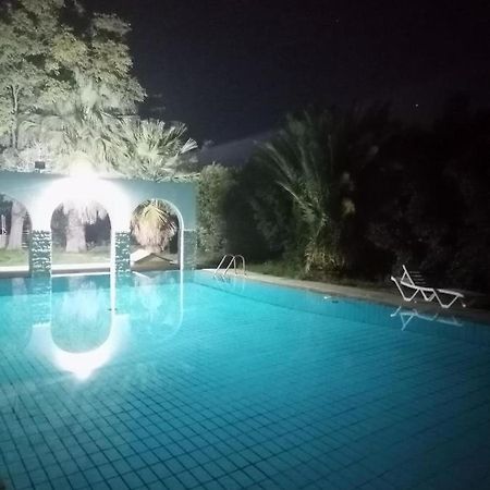 Ευχάριστη Βίλα Στη Χαλκίδα Στην Περιοχή "Αλυκές" Zewnętrze zdjęcie