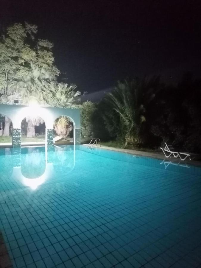Ευχάριστη Βίλα Στη Χαλκίδα Στην Περιοχή "Αλυκές" Zewnętrze zdjęcie